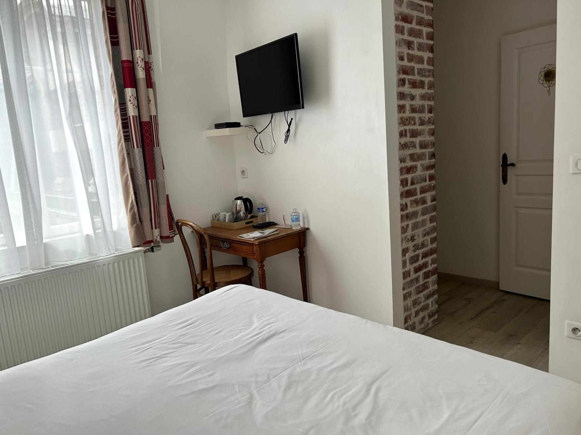 Chambres D'Hotes Noir Lion Péronne Exterior foto
