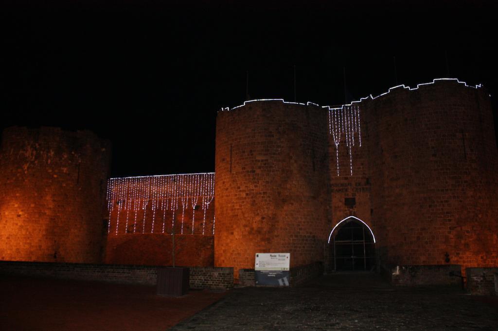 Chambres D'Hotes Noir Lion Péronne Exterior foto