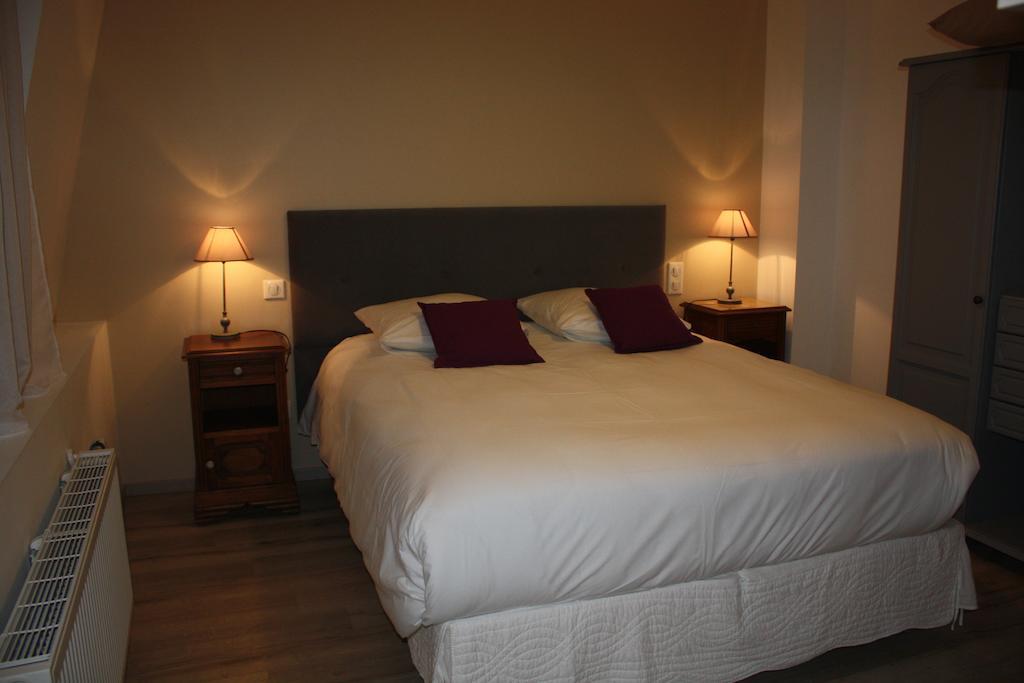 Chambres D'Hotes Noir Lion Péronne Quarto foto